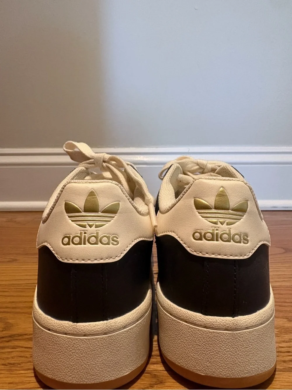Adidas SUPERSTAR XLG SHOES - Picture 6 of 9